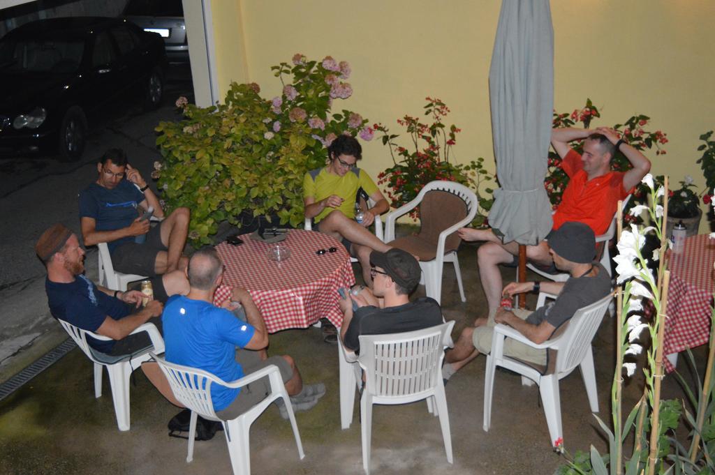 Hostel David Mostar Esterno foto